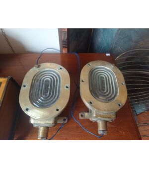 coppia di appliques da nave