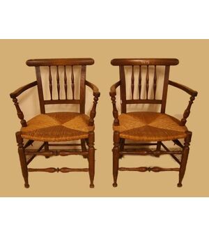 Coppia di antiche sedie poltroncine francesi del 1800 in paglia di fiume 