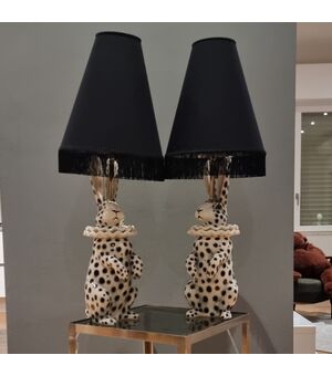 Lampada con Coniglio in Ceramica Dipinta vestiro da Pierrot