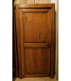pti584 larch door with frame, meas. h cm 209 x 105 width max     
