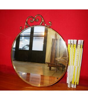 Specchiera di piccole dimensioni anni 60-70 tonda