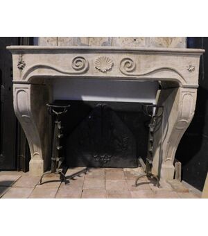 chp328 - Burgundy stone fireplace, measuring cm l 160 xh 129 x d. max 72     