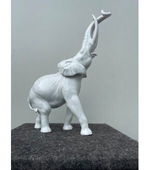 Figure of an elephant in white porcelain, liberty period.     