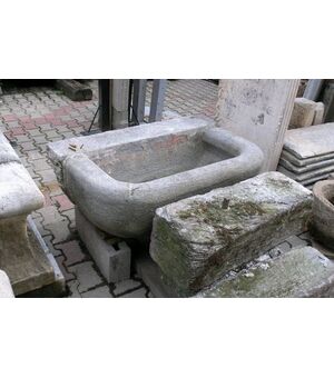 dars97 vasca in pietra mis. 103 x 69   h cm 40  
