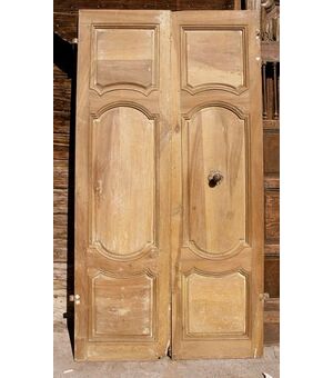 ptci306 two doors walnut moves to restore mis. H222 x 117 cm