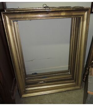 set of gold frames measuring 800 x 71 cm external 86