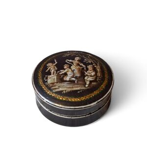 Scatolina in papier maché