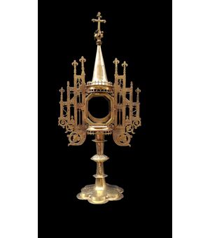 Ostensorio in rame dorato