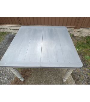 Tavolo francese ridipinto