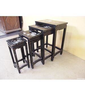 N. 4 TAVOLINI A SCOMPARSA LACCATI STILE CINA cm L48xP35xH69