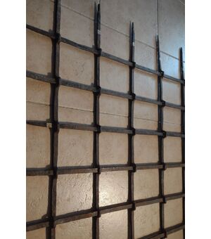 Splendida grata di finestra lombarda XV secolo