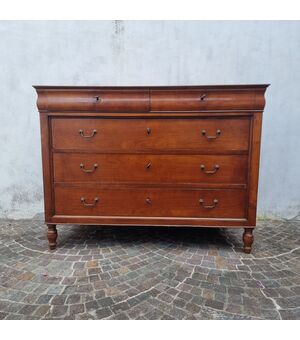 Cassettone in ciliegio del 1800