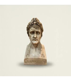 
Busto in Marmo Bianco di Napoleone – XIX Secolo