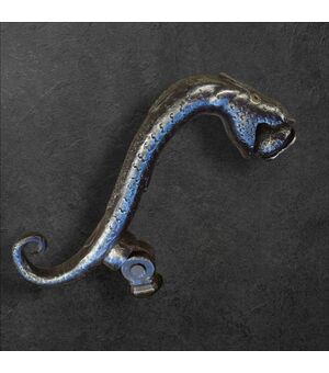 Splendido battiporta a forma di drago  Italia XVII secolo