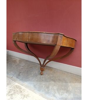 Grande consolles a goccia