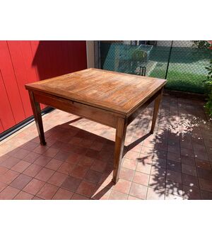 Tavolo allungabile 700