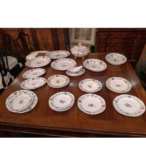 SERVIZIO IN MAIOLICA 700 "Tacchiolo"