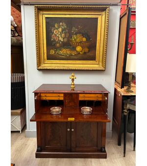 Servante con ribalta