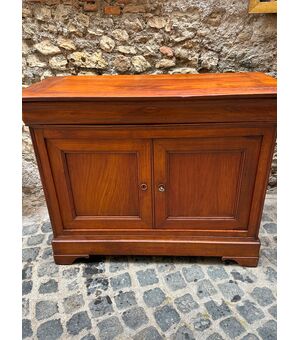Credenza / servate