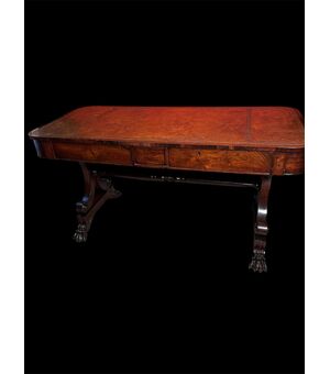 Scrivania regency inglese
