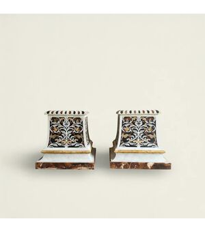 
Coppia di Basamenti in Marmo Intarsiato, Italia XIX Secolo