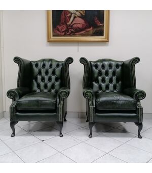 Pair of English chesterfield Queen Anne armchairs new original in antiqued green leather     