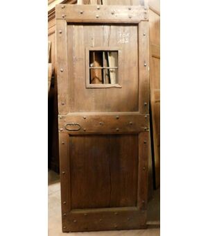 ptir442 - porta rustica con finestrella in legno di castagno, epoca '800. mis. cm l 76 x h 192