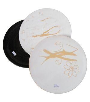 Set of three ceramic plates from Tunis - O / 6222/2     