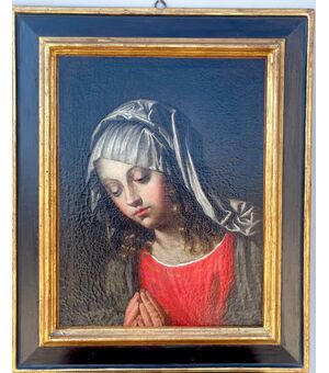 Dipinto olio su tela raffigurante la Madonna.Ambito di Giovan Battista Salvi (Sassoferrato).Roma