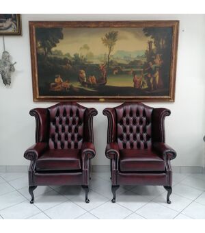 Pair of English Queen Anne chesterfield armchairs original new in antiqued bordeaux red leather     