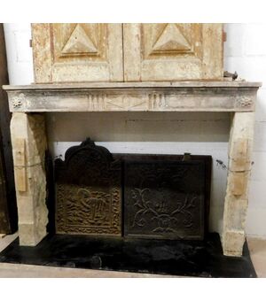 chp257 Louis XVI stone fireplace, meas. width 148 xh 103 cm