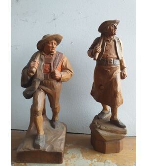 Wooden sculptures of Val Gardena     