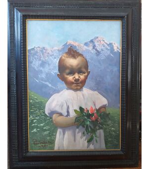 Ritratto di bambina con fiori di montagna