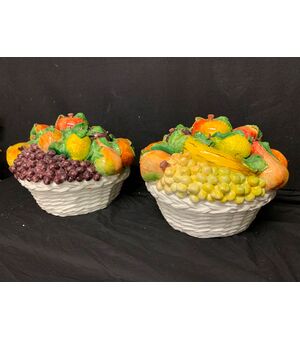 Coppia cesti frutta in ceramica 
