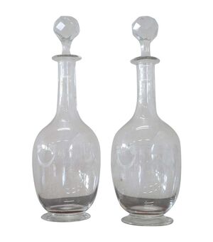 Raffinata coppia di bottiglie in vetro artistico decorato inizi sec XX PREZZO TRATTABILE