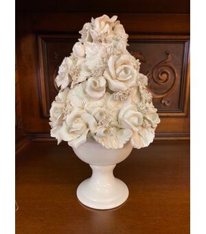 Triumph ceramic roses     