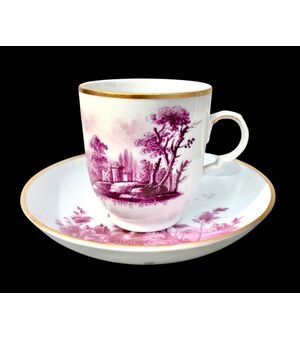 Porcelain cup, &#39;red landscapes&#39; decoration Shower Ginori manufacture, second period (Lorenzo Ginori)     