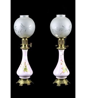 Pair of antique old Paris pink porcelain lamps from the 1800s     