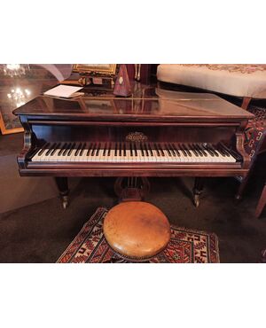 Pianoforte 1856 firmato Erard. Epoca XIX secolo, Parigi.