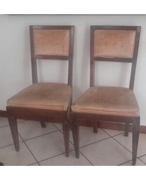 Group of 4 chairs     