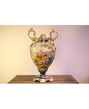 Vaso dipinto in maiolica, Mollica, 1° dell'800