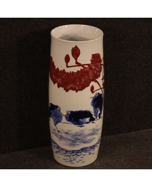 Vaso cinese in ceramica con paesaggio