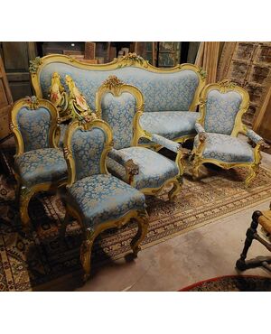 PANC131 - Salotto Liberty, epoca '900. 6 sedie, 2 poltrone, 1 divano e consolle con specchio