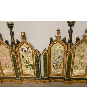 Antica Coppia di panelli dipinti Neogotici allestimenti arredo erboristeria/farmacia.  XIX secolo 