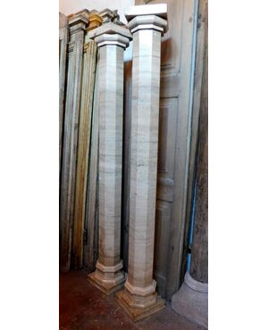 DARS558 - coppia di colonne in marmo, anni 1930/40, cm L 27 x H 206 x P 28