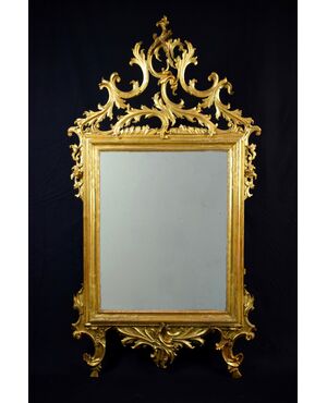 Specchiera veneta in legno intagliato e dorato, XVIII secolo