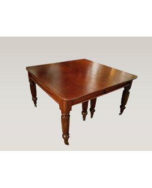 Antico tavolo allungabile del 1800 Vittoriano in mogano