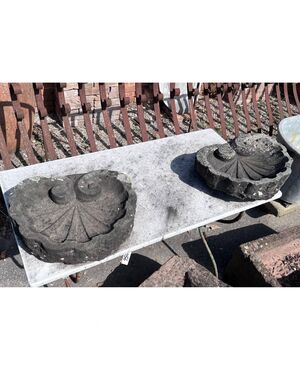 Vaschette a conchiglia in pietra