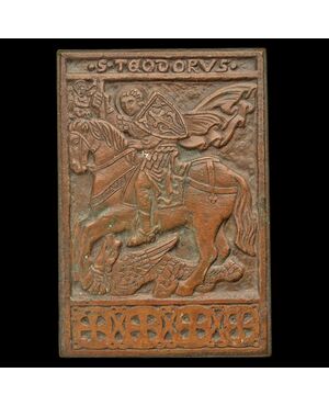 Placca in bronzo di scuola veneziana rappresentante San Teodoro che uccide il drago