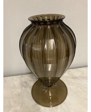 Antico grande vaso  vetro  Murano Costolato primi 900 color Ambra cm 41 